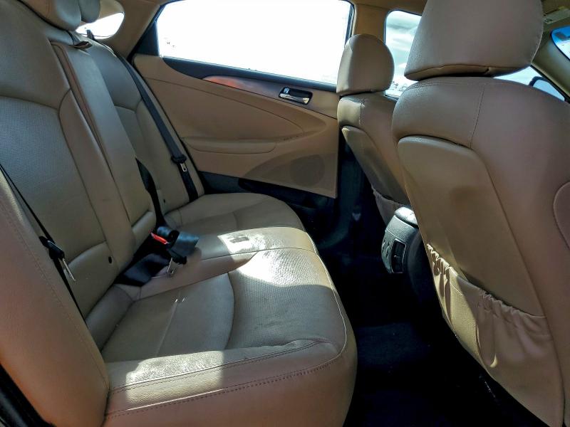 Photo 10 from auction – 2013 HYUNDAI SONATA with VIN KMHEC4A4XDA079890