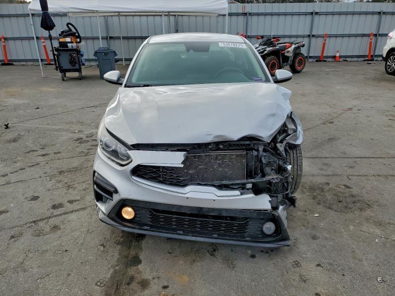 Photo 5 from auction – 2019 KIA FORTE FE with VIN 3KPF24AD3KE045120
