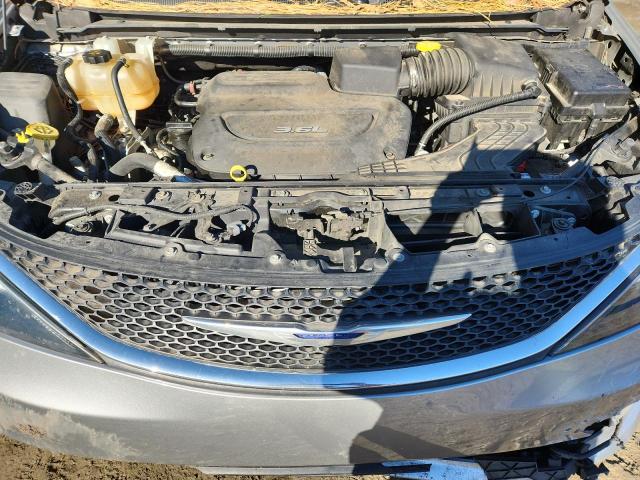 Photo 12 from auction – 2017 CHRYSLER PACIFICA T with VIN 2C4RC1DG5HR517551