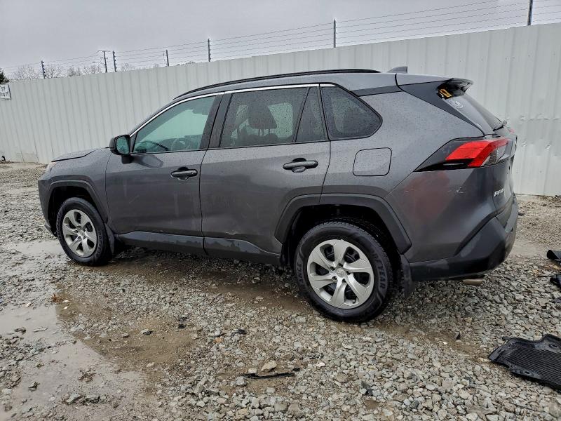 Photo 2 from auction – 2020 TOYOTA RAV4 LE with VIN 2T3F1RFV7LC131121