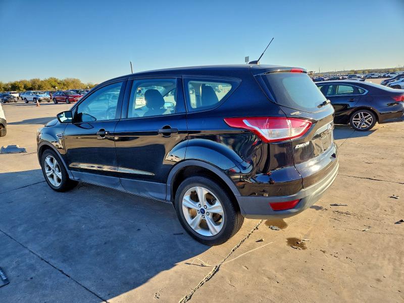 Photo 2 from auction – 2016 FORD ESCAPE S with VIN 1FMCU0F78GUB88965