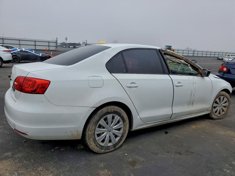 Photo 3 from auction – 2014 VOLKSWAGEN JETTA with VIN 3VW2K7AJ9EM314301