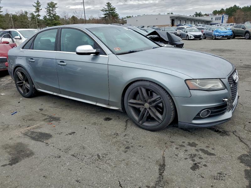 Photo 4 from auction – 2010 AUDI S4 PREMIUM with VIN WAUDGAFL2AA168526