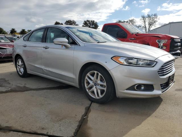 Photo 4 from auction – 2013 FORD FUSION with VIN 3FA6P0HRXDR325954