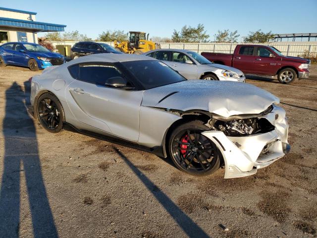 Photo 4 from auction – 2021 TOYOTA SUPRA BASE with VIN WZ1DB0C07MW042693