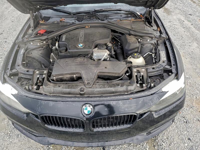 Foto 11 de la subasta – 2016 BMW 320 I con VIN WBA8E1G53GNT34433
