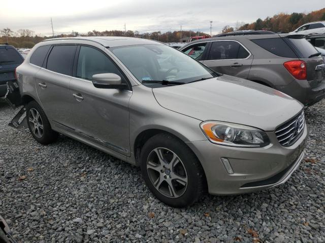 Photo 4 from auction – 2015 VOLVO XC60 T6 PR with VIN YV4902RK2F2697916