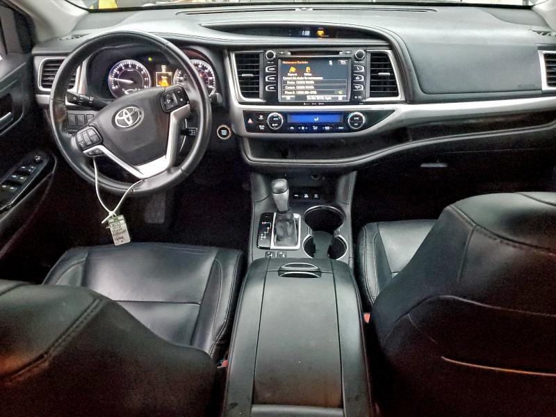 Photo 8 from auction – 2016 TOYOTA HIGHLANDER with VIN 5TDJKRFH3GS330996