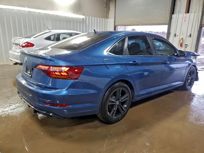 Photo 3 from auction – 2019 VOLKSWAGEN JETTA S with VIN 3VWCB7BUXKM229671