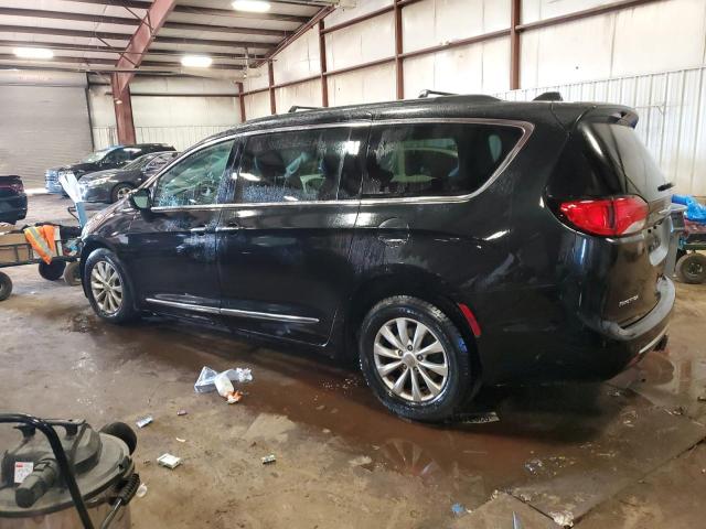 Photo 2 from auction – 2017 CHRYSLER PACIFICA with VIN 2C4RC1BGXHR744107