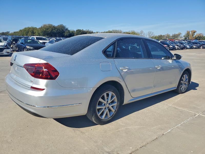 Photo 3 from auction – 2018 VOLKSWAGEN PASSAT S with VIN 1VWAA7A35JC030983