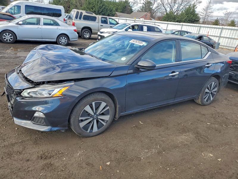 Photo 1 from auction – 2022 NISSAN ALTIMA SV with VIN 1N4BL4DW2NN349361