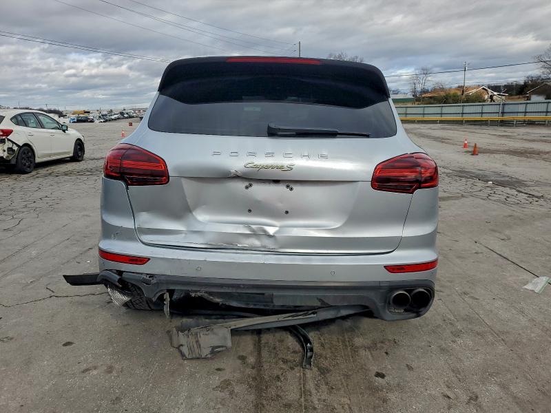 Photo 6 from auction – 2016 PORSCHE CAYENNE with VIN WP1AE2A21GLA17561