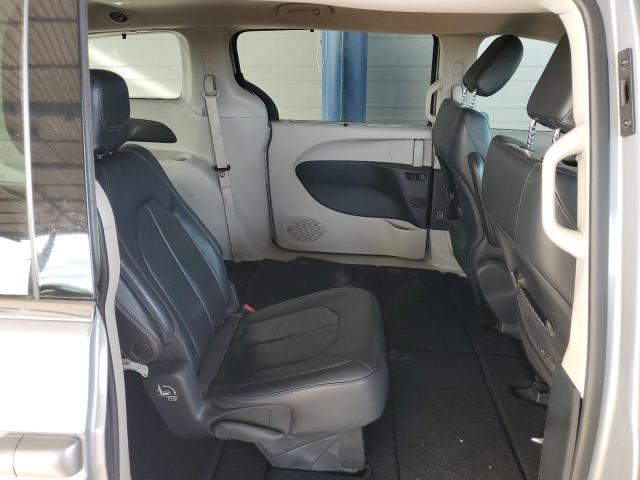 Photo 11 from auction – 2018 CHRYSLER PACIFICA T with VIN 2C4RC1BG6JR120276
