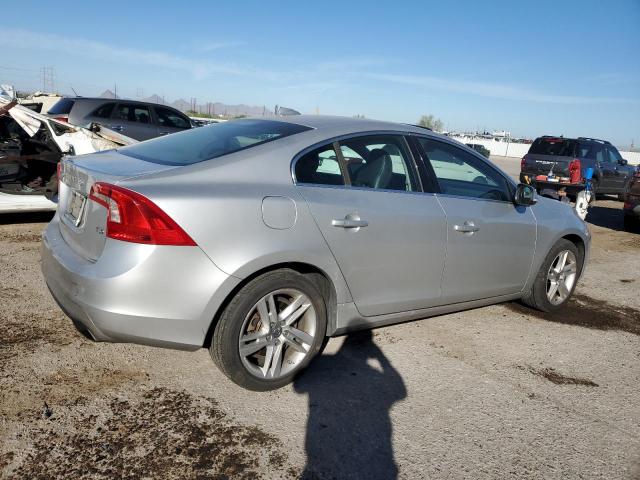 Zdjęcie 3 z aukcji – 2014 VOLVO S60 T5 z VIN YV1612FS2E2298052
