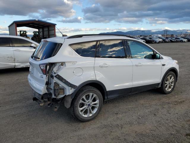 Photo 3 from auction – 2017 FORD ESCAPE SE with VIN 1FMCU9G98HUA25822
