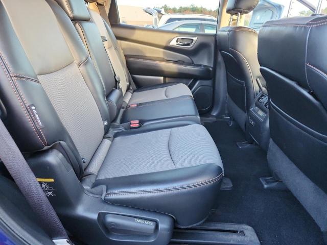 Photo 11 from auction – 2019 NISSAN PATHFINDER with VIN 5N1DR2MM3KC643228