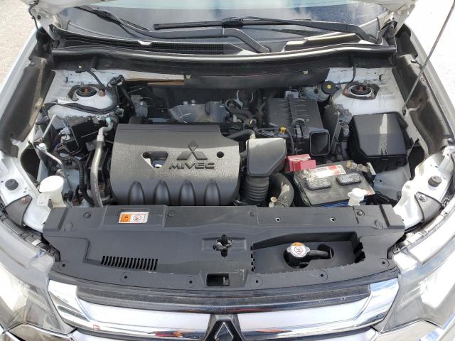 Photo 12 from auction – 2016 MITSUBISHI OUTLANDER with VIN JA4AZ3A32GZ015037