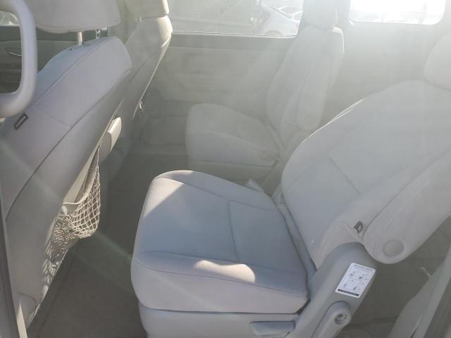 Photo 11 from auction – 2015 KIA SEDONA L with VIN KNDMA5C13F6029417