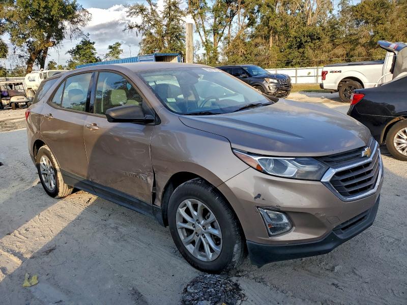 Photo 4 from auction – 2018 CHEVROLET EQUINOX LS with VIN 2GNAXHEV3J6345025