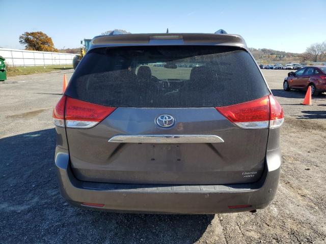 Photo 6 from auction – 2012 TOYOTA SIENNA XLE with VIN 5TDDK3DC0CS033244