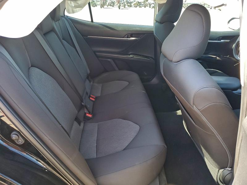 Photo 10 from auction – 2019 TOYOTA CAMRY L with VIN 4T1B11HK3KU781024