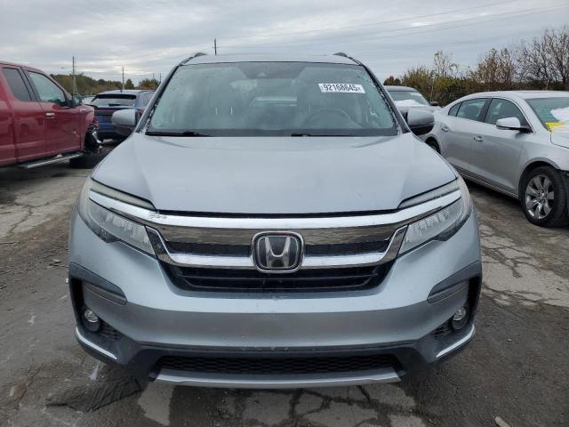 Photo 5 from auction – 2019 HONDA PILOT TOUR with VIN 5FNYF6H67KB001907