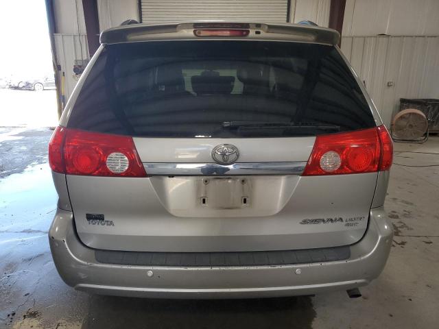 Photo 6 from auction – 2006 TOYOTA SIENNA XLE with VIN 5TDBA22C46S056702