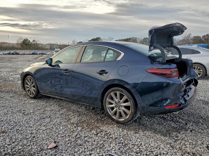 Photo 2 from auction – 2021 MAZDA 3 SELECT with VIN 3MZBPABLXMM203768