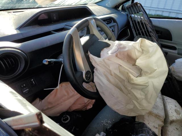 Photo 8 from auction – 2014 TOYOTA PRIUS C with VIN JTDKDTB35E1071749