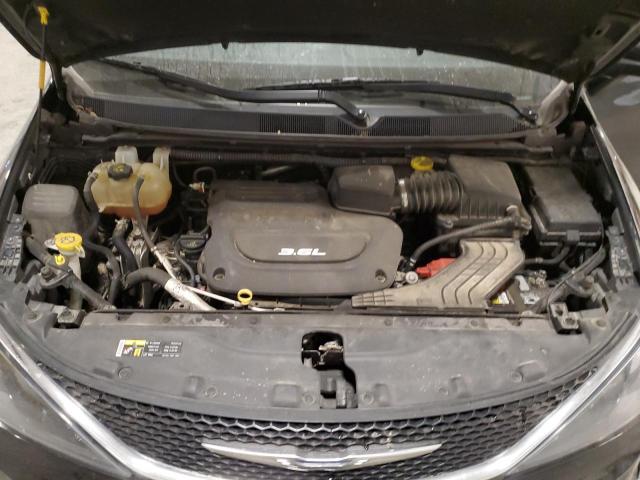 Photo 12 from auction – 2017 CHRYSLER PACIFICA T with VIN 2C4RC1DG2HR516504