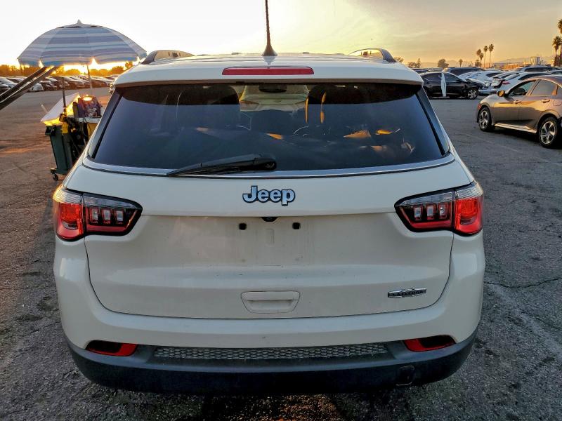 Photo 6 from auction – 2019 JEEP COMPASS LA with VIN 3C4NJCBB1KT699308