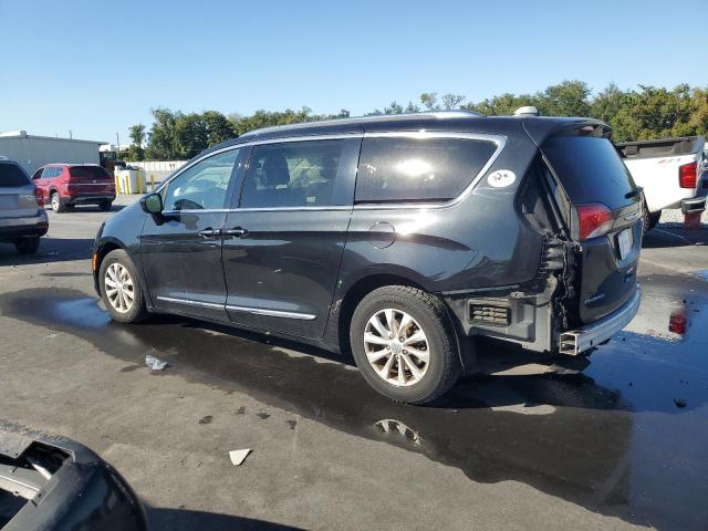 Photo 2 from auction – 2018 CHRYSLER PACIFICA T with VIN 2C4RC1BG8JR317899