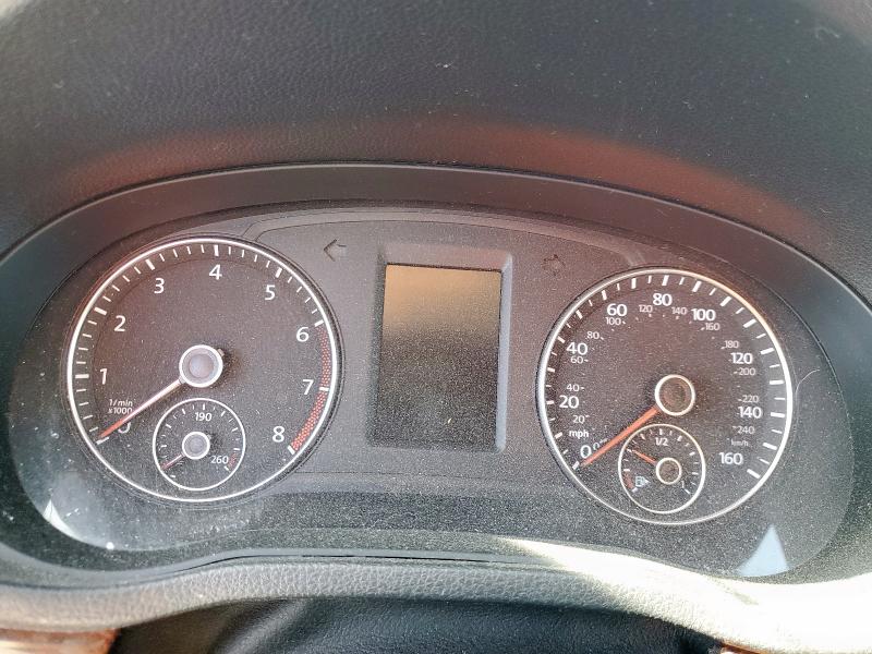 Photo 9 from auction – 2012 VOLKSWAGEN PASSAT SEL with VIN 1VWCP7A37CC033832
