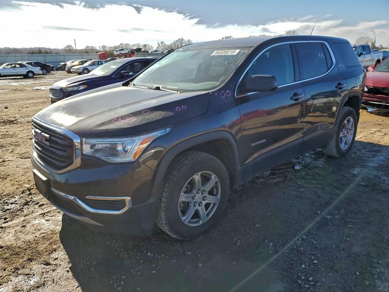 GMC ACADIA SLE 2017 with VIN 1GKKNKLA4HZ257698 - Photo from auction