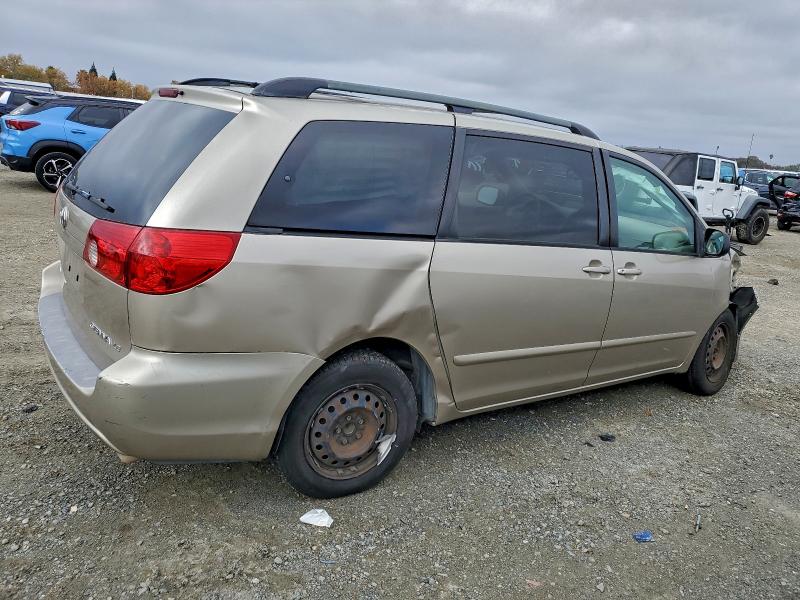 Photo 3 from auction – 2006 TOYOTA SIENNA CE with VIN 5TDZA23C86S518966