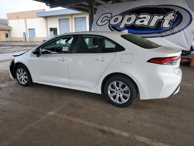 Photo 2 from auction – 2021 TOYOTA COROLLA LE with VIN 5YFEPMAE4MP186947