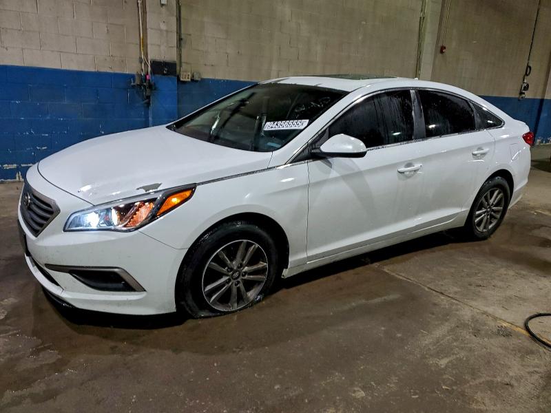 HYUNDAI SONATA SE 2016 with VIN 5NPE24AF7GH374189 - Photo from auction