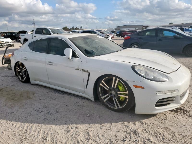 Photo 4 from auction – 2014 PORSCHE PANAMERA with VIN WP0AD2A70EL044747