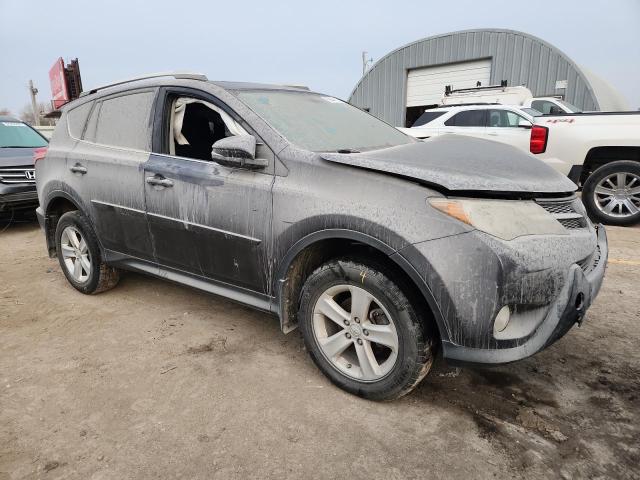 Photo 4 from auction – 2014 TOYOTA RAV4 XLE with VIN JTMWFREV1EJ015271