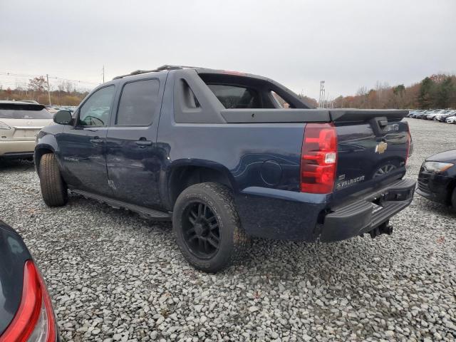 Zdjęcie 2 z aukcji – 2011 CHEVROLET AVALANCHE z VIN 3GNTKEE39BG106069