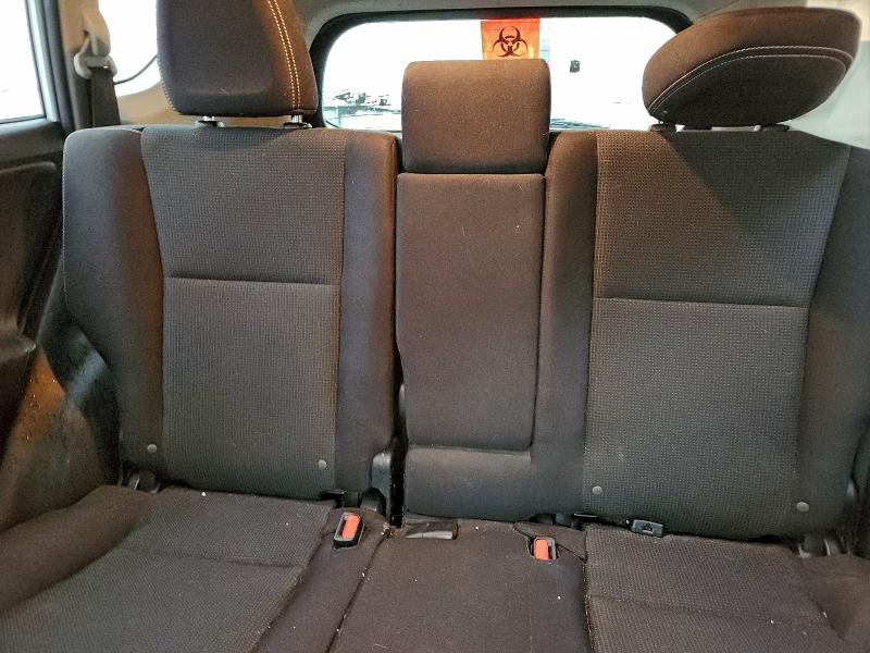 Photo 10 from auction – 2017 TOYOTA RAV4 with VIN JTMWFREV4HJ720957