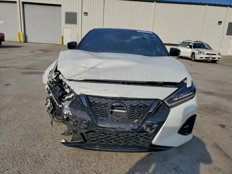 Photo 5 from auction – 2023 NISSAN MAXIMA SR with VIN 1N4AA6EV3PC504260