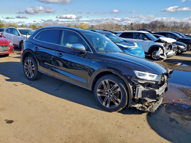 Photo 4 from auction – 2018 AUDI SQ5 PRESTI with VIN WA1C4AFY6J2177544