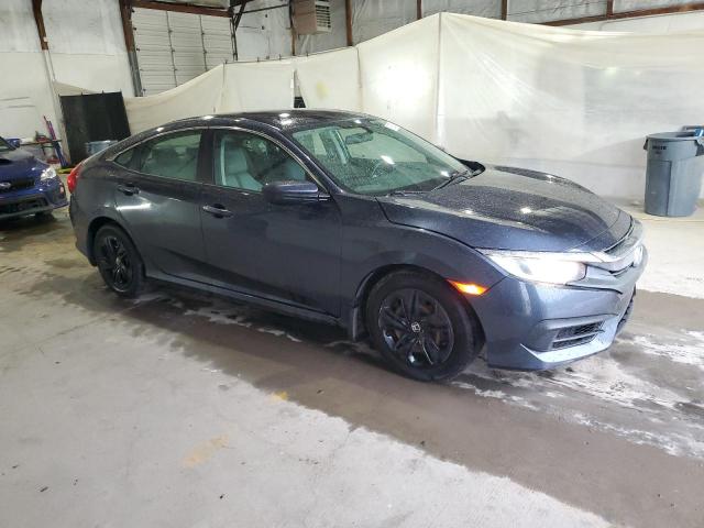 Photo 4 from auction – 2017 HONDA CIVIC LX with VIN 19XFC2F50HE042221
