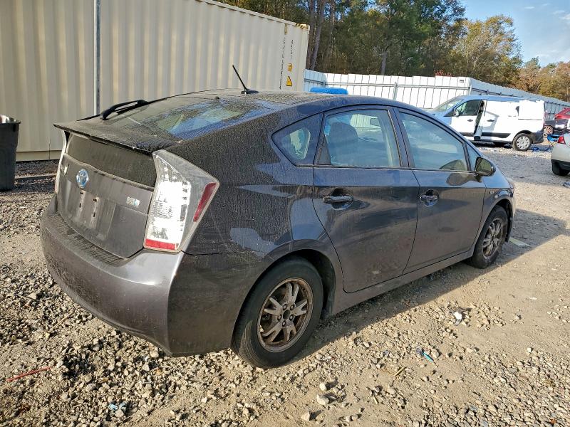 Photo 3 from auction – 2010 TOYOTA PRIUS with VIN JTDKN3DU2A0100921