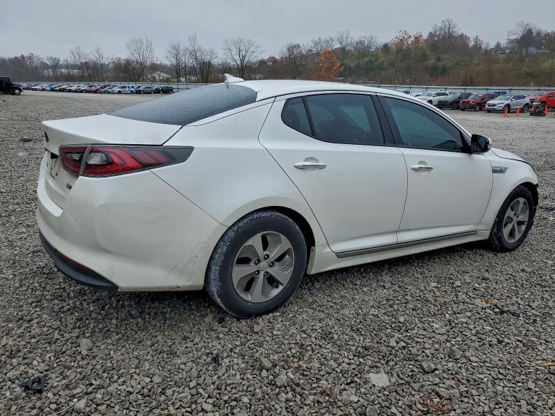 Photo 3 from auction – 2016 KIA OPTIMA HYB with VIN KNAGM4AD4G5092168