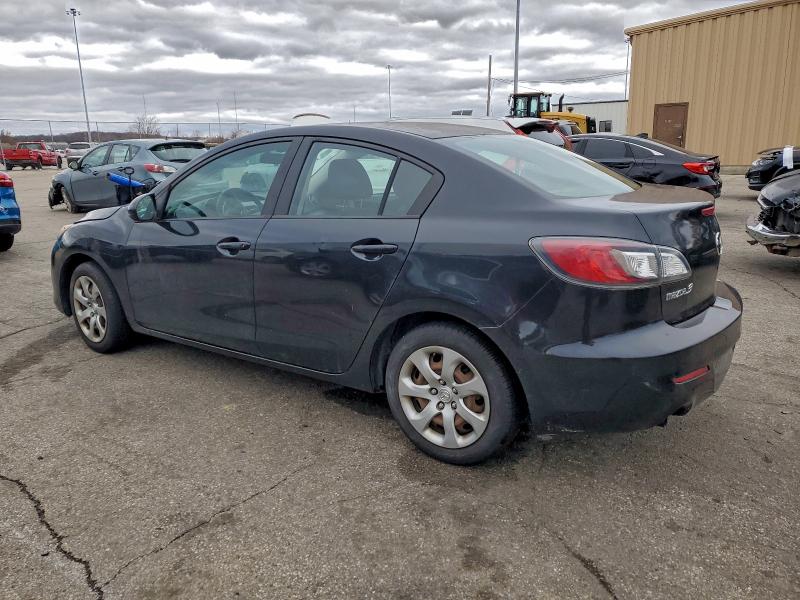 Photo 2 from auction – 2012 MAZDA 3 I with VIN JM1BL1UF8C1532728