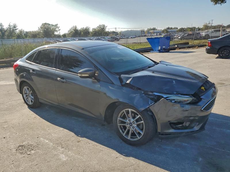 Photo 4 from auction – 2017 FORD FOCUS SE with VIN 1FADP3F24HL216070
