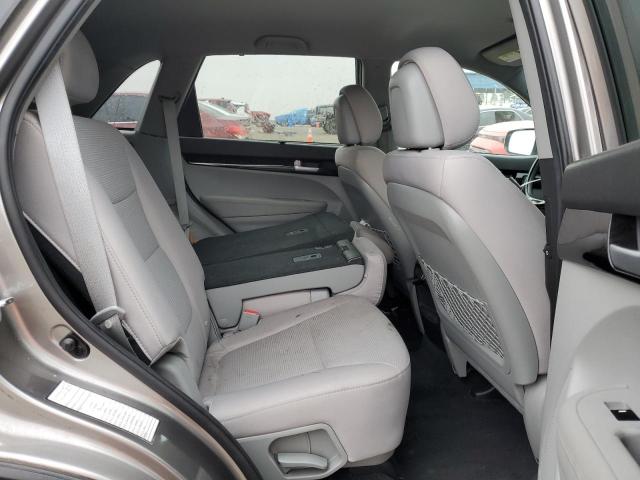 Photo 11 from auction – 2015 KIA SORENTO LX with VIN 5XYKTCA60FG585993